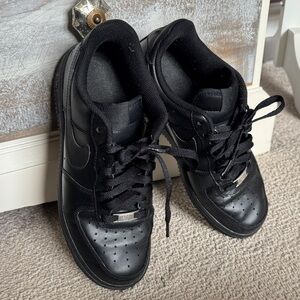 AF1 Classic Black Men's Sneakers